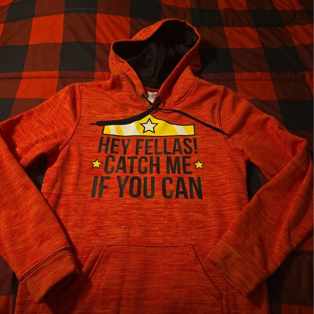 Wonder Woman Junior's X-large Sweatshirt Hoodie, Hey Fellas Catch Me If You Can